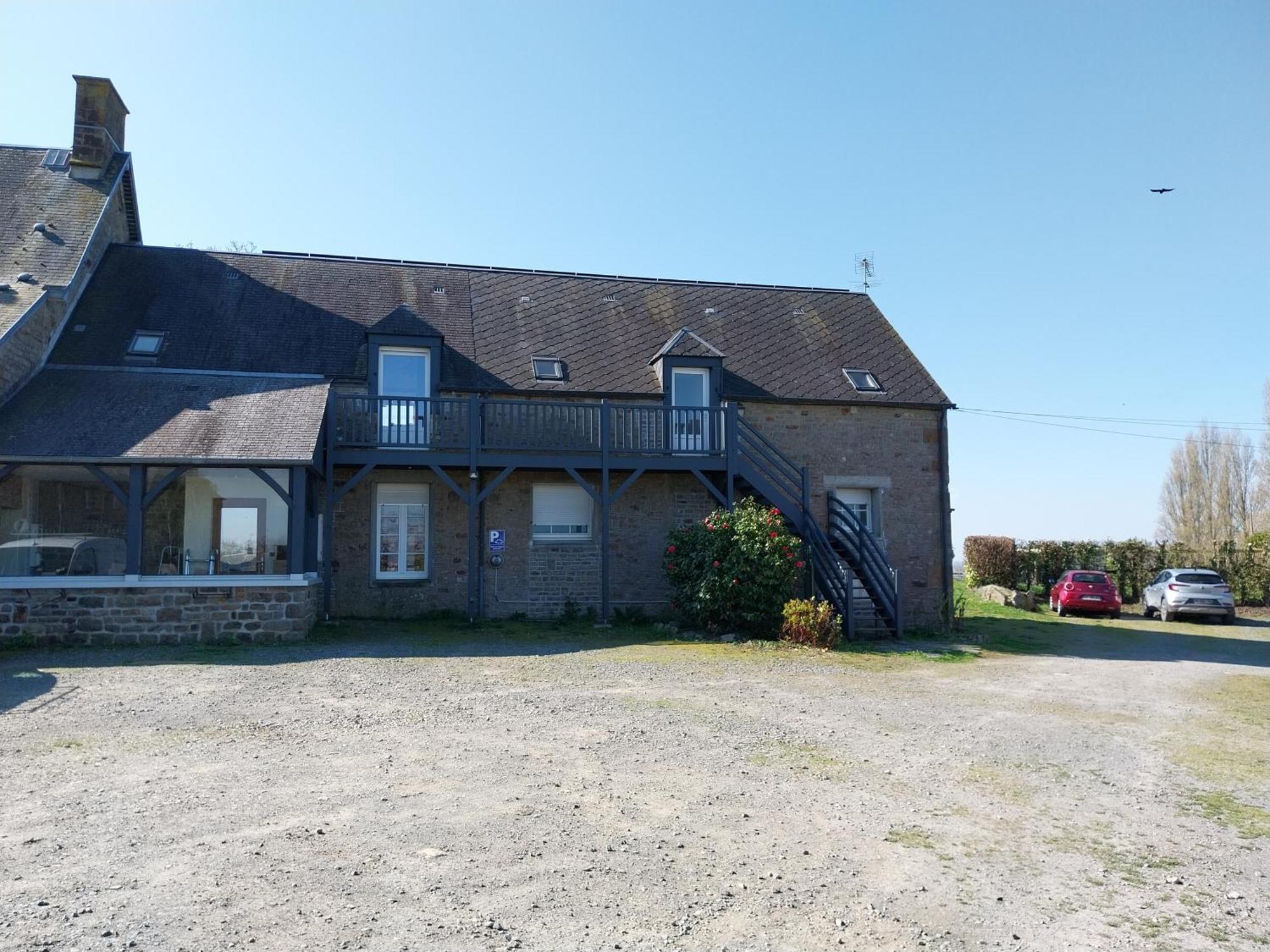 Maison Chaleureuse Avec Terrasse Et Vue Baie อาวร็องช์ ภายนอก รูปภาพ